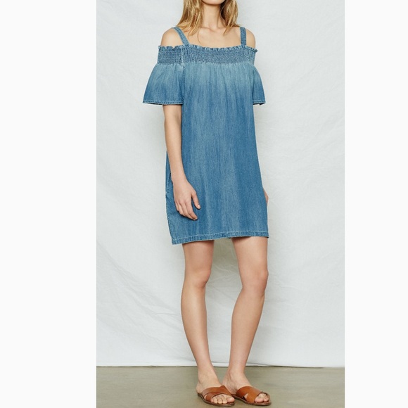 Current/Elliott Dresses & Skirts - Current/Elliott chambray off the shoulder dress
